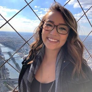 Meet your Posher, Julia